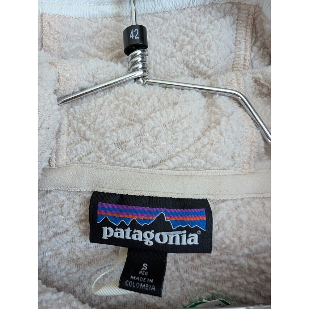 Patagonia Text Patt Hoodie Womens Small Beige Diamond Capra Long Sleeve Pullover - Picture 3 of 4
